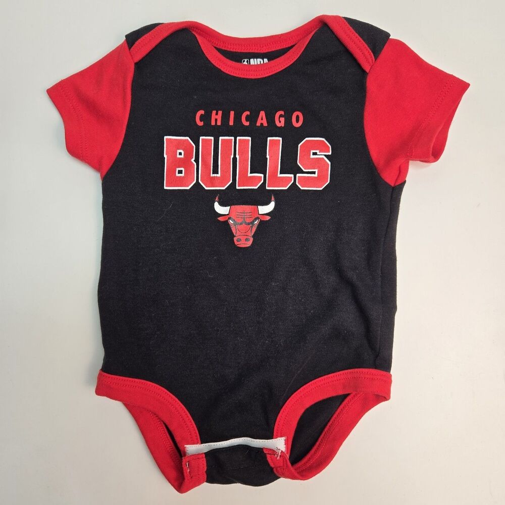 Nike Jordan Baby Bodysuit 3-Pack 6M Chicago Bulls NBA Jumpman Red Black - Picture 3 of 5